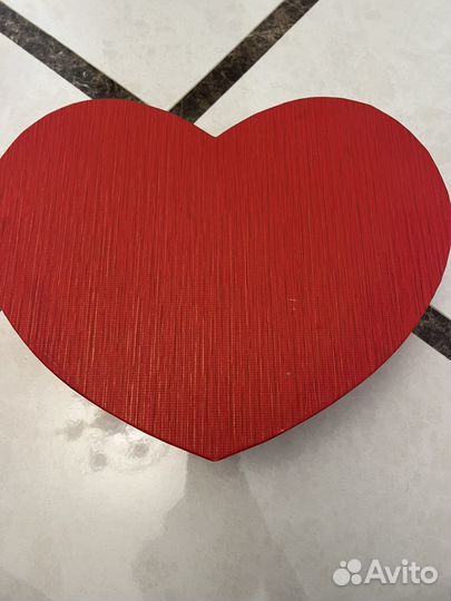 Коробка подарочная