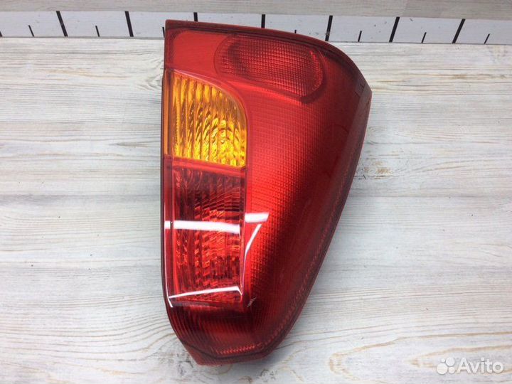 Фонарь задний левый Renault Logan 2005-2012