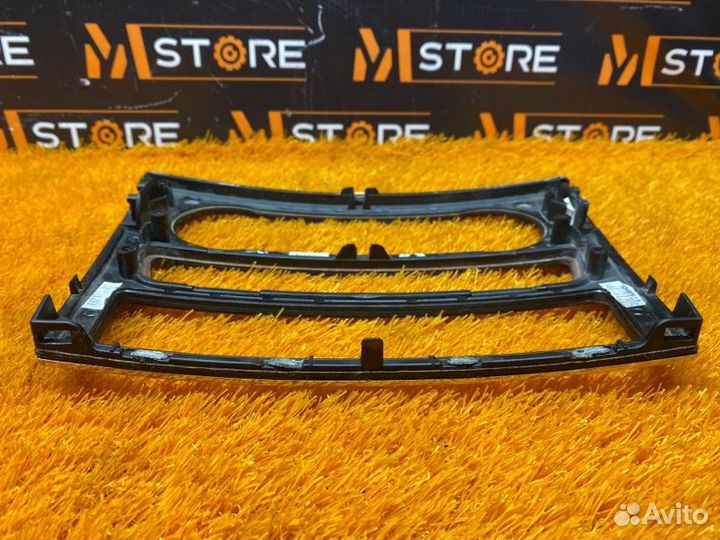 Накладка панели Mercedes-Benz M-Class W164 113.964