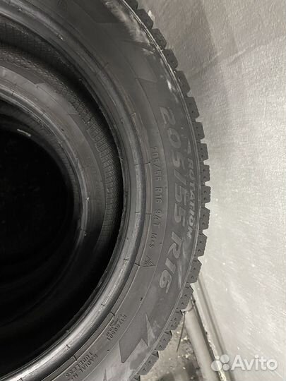 Pirelli Ice Zero 205/55 R16