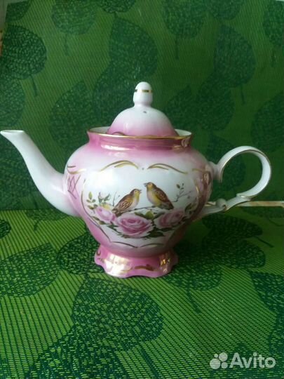 Чайник и сахарница Дулево