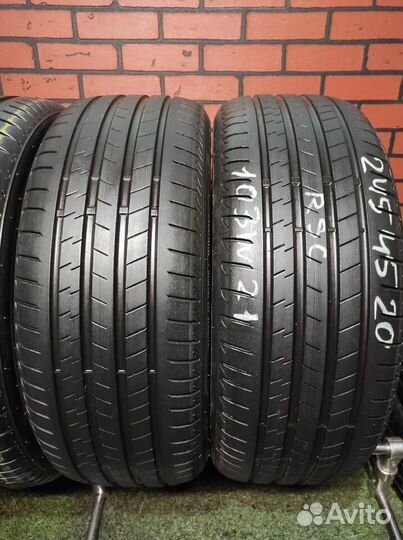 Bridgestone Alenza 001 245/45 R20 и 275/40 R20 106W