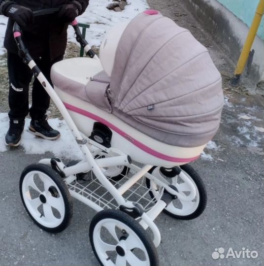 Коляска 2 в 1,плюс автолюлька