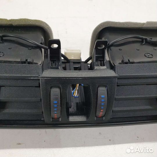 Дефлектор обдува салона6422 9252648bmwx5 F150