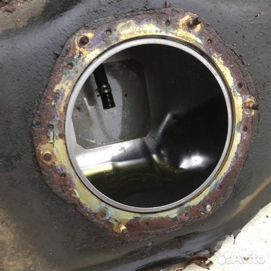 Бак топливный Митсубиси Галант 9