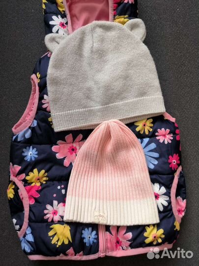 Жилетка Babygo + шапочки для девочки
