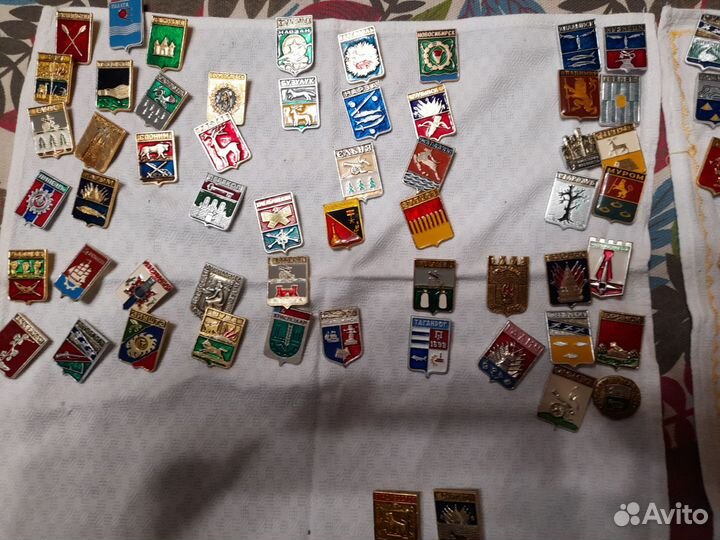 Коллекция значков города (герб)