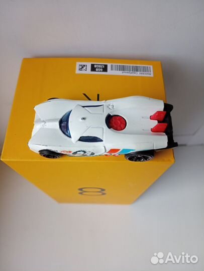 Модель Hot Wheels