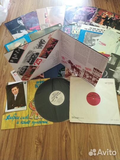 Виниловые советские пластинки на 33об 23 штуки