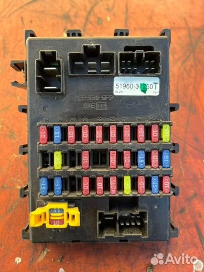 Блок предохранителей Nissan Almera Classic 2006-12