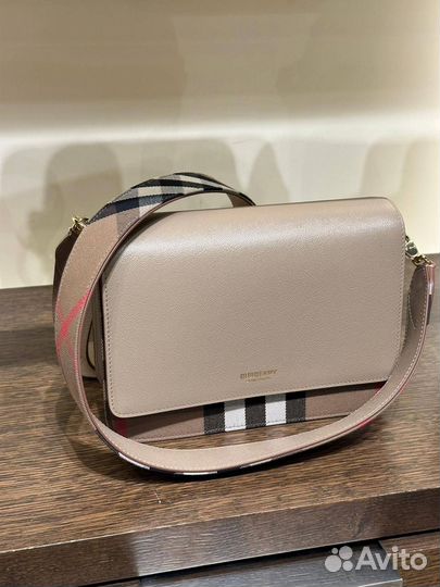 Сумка Burberry Mackford - оригинал