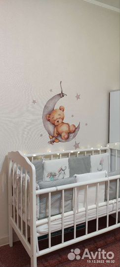 Наклейка на стену в детскую