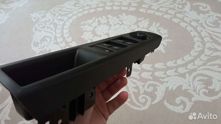 Блок управления стеклоподъемниками