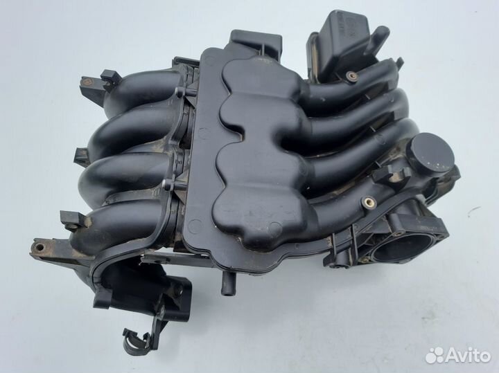 Коллектор впускной Skoda Octavia A4 Golf 4