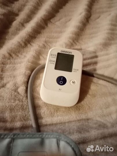 Продам тонометр новый работает от батарейки