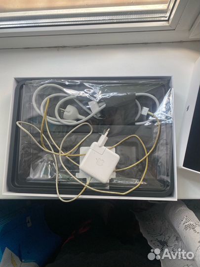 Apple MacBook air 13-inch 2017