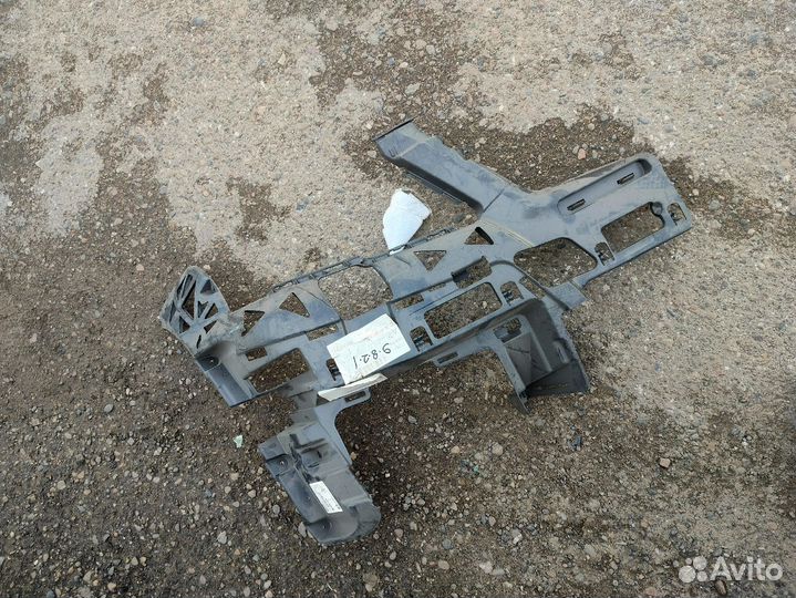 Кронштейн бампера RH mercedes GLK-class 08-12