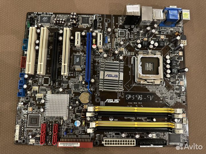 Материнская плата с процессором