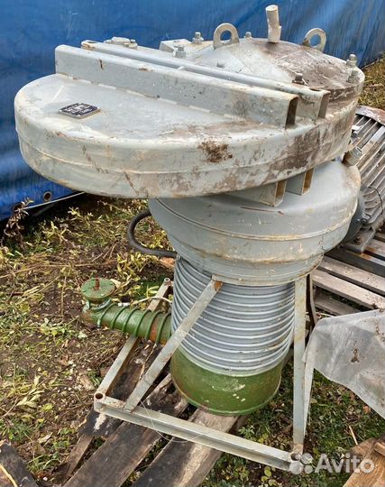 Агрегат высоковакуумный паромасляный