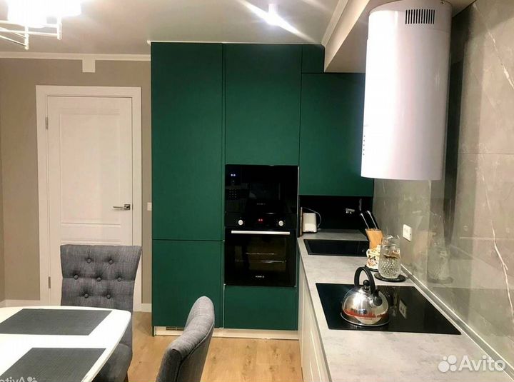 Угловая кухня. Кухонный гарнитур на заказ