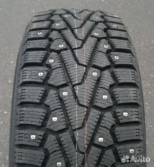 Pirelli Ice Zero 235/55 R20