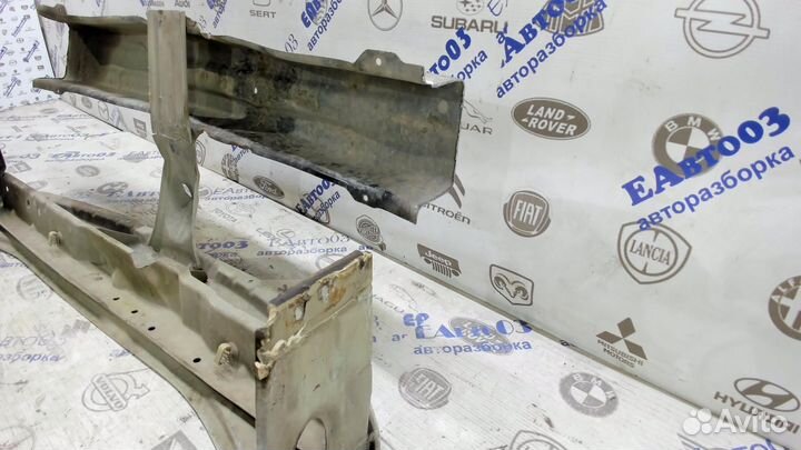 Панель передняя Renault Sandero 2009-2014