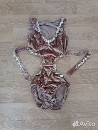 Купальник гимнастический для выступлений