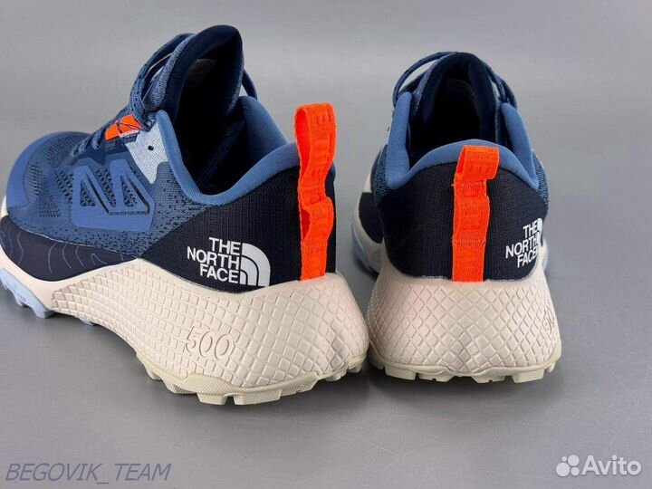 Кроссовки the north face