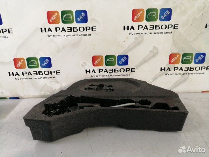 Ящик для инструментов левый Toyota Camry XV50