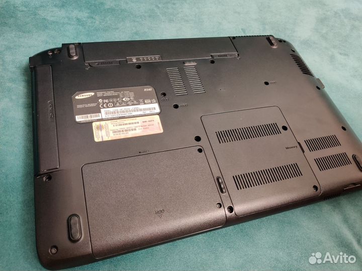 Ноутбук samsung R540