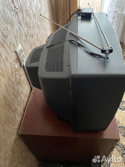 Телевизор JVC бу