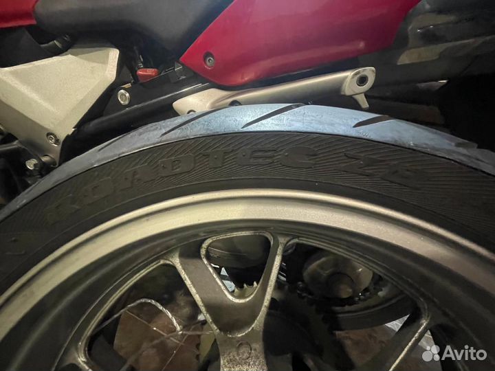 Мотошина metzeler roadtec z8 190/50/17