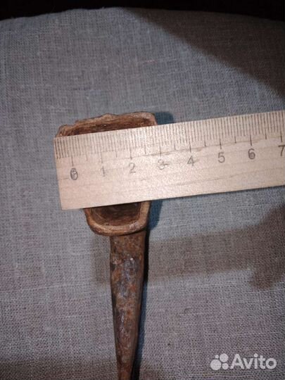 Топор старинный