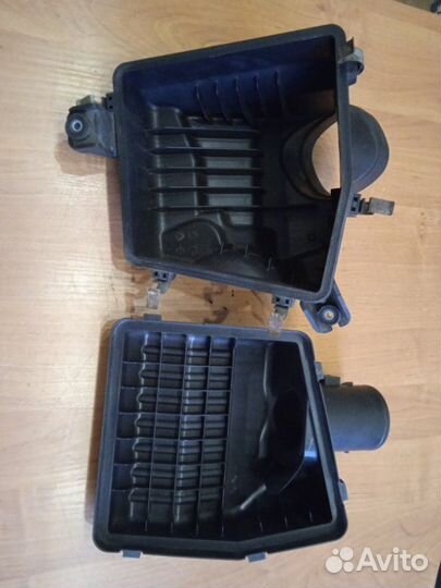 Корпус воздушного фильтра Honda Accord седан 2009