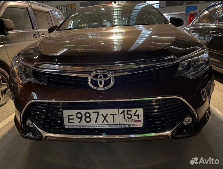 Camry 55 Решетка Exclusive рестайлинг N6CV3