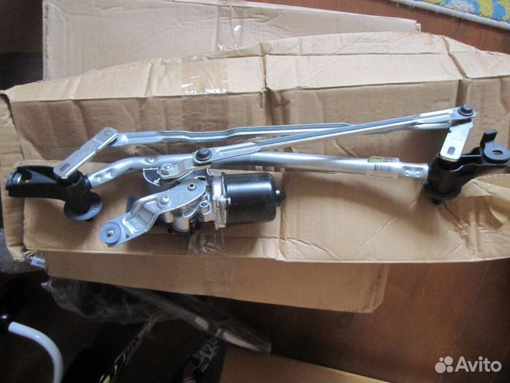 Стеклоочистители передние Nissan Almera N16E новые