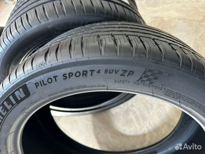 Michelin Pilot Sport 4 SUV 275/40 R22 и 315/35 R22