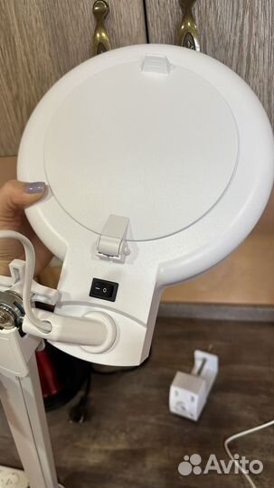 Лампа настольная косметологическая