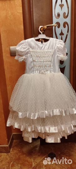 Платье нарядное для девочки размер 116