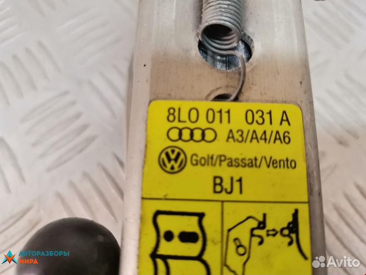Домкрат Audi A4 B5 1999 8L0011031A