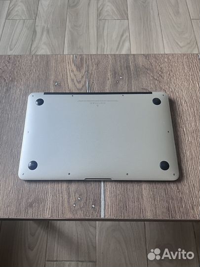 MacBook Air 11 A1465