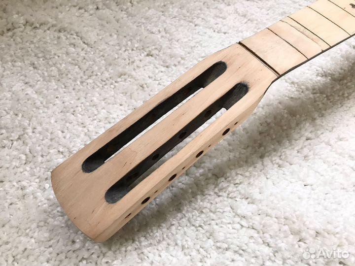 Шиховская семиструнная гитара