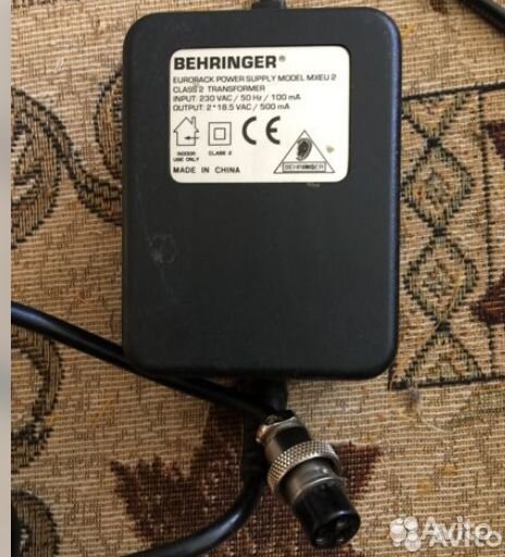 Микшер Behringer MX1602