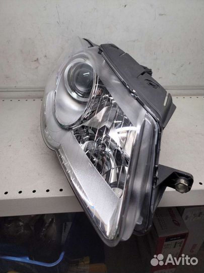 Фара правая VW Passat В6 новая 3C0941006aa