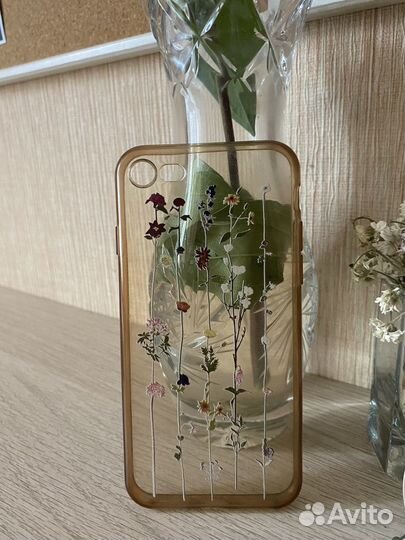Чехол на айфон 7