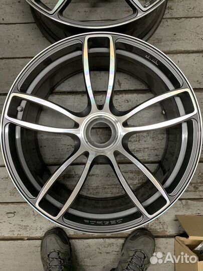 Кованный диск R20 Techart Formula IV Race