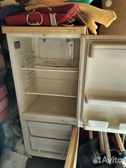 Холодильник позис