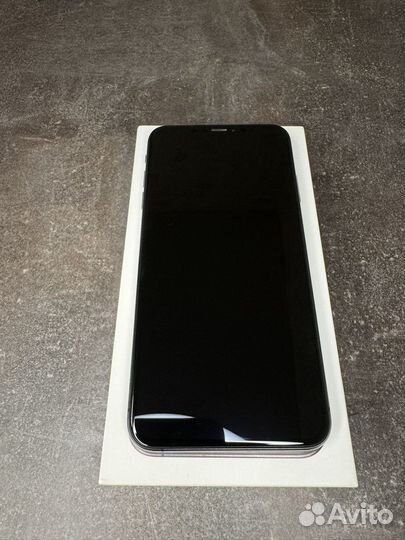 iPhone Xs Max, 64 ГБ