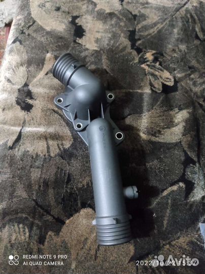 Крышка термостата BMW M52