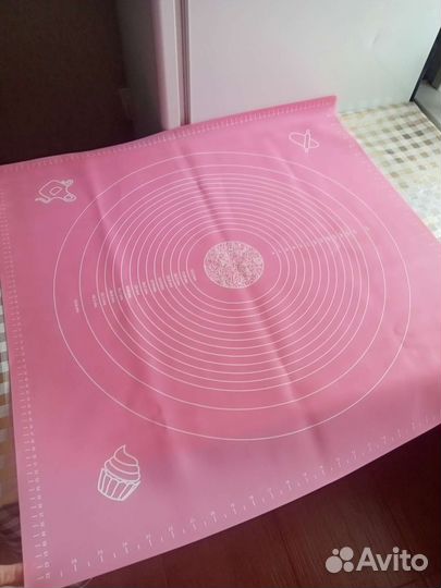 Силиконовый коврик для раскатки теста новый